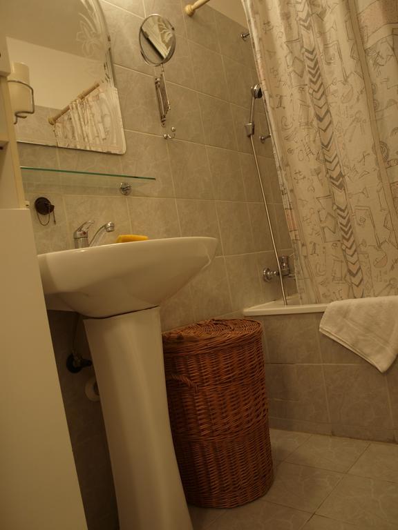 Attic Apartment City Center Praha Eksteriør bilde