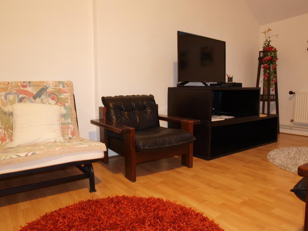 Attic Apartment City Center Praha Eksteriør bilde